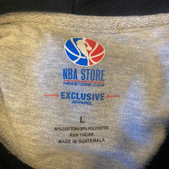 Women’s Golden State Warriors Hoodie - Picture 4 of 4